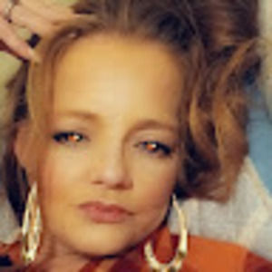 Meet your Posher, Brandie